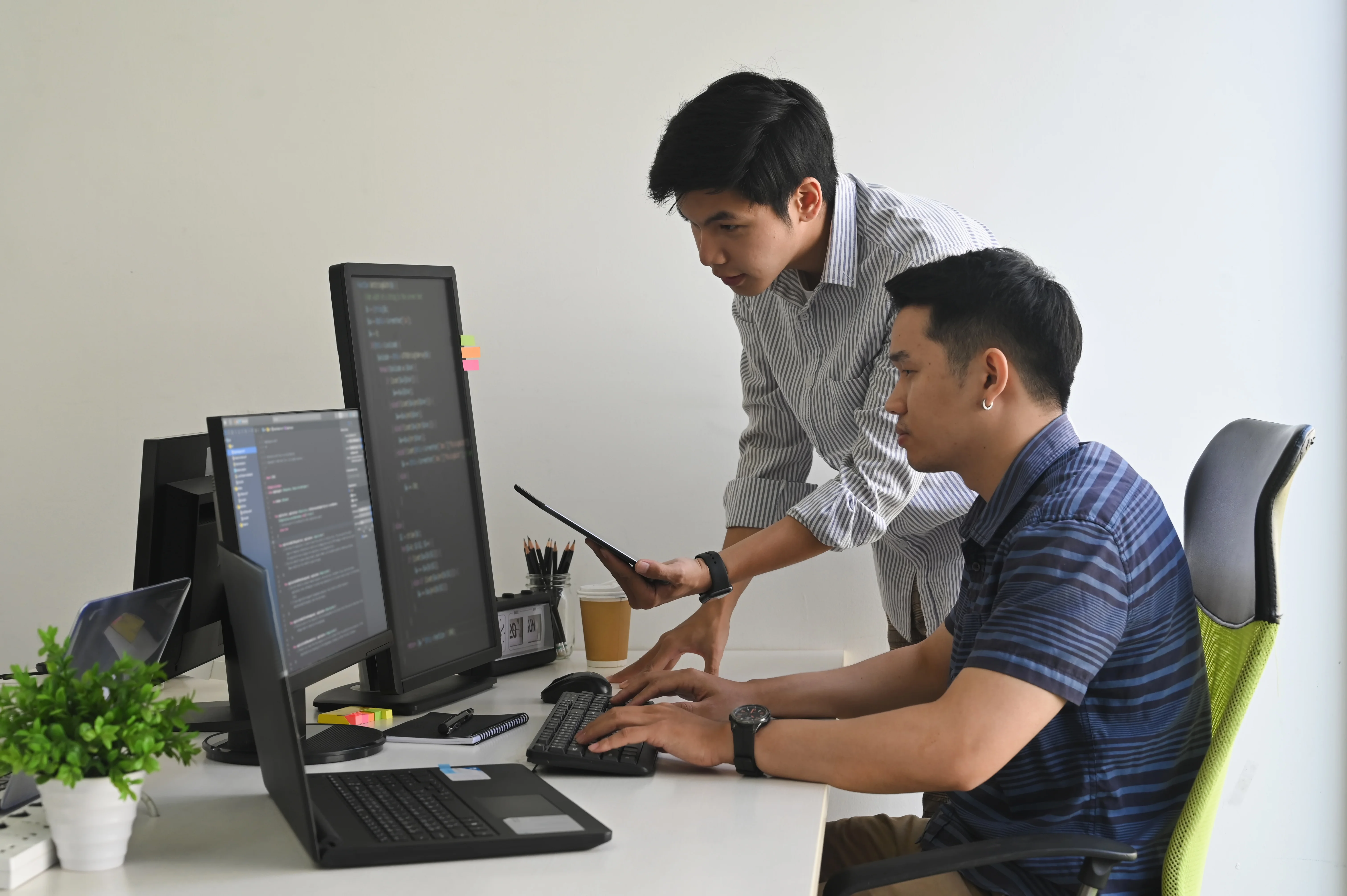 How to Request and Compare Quotes for Bespoke Software Development